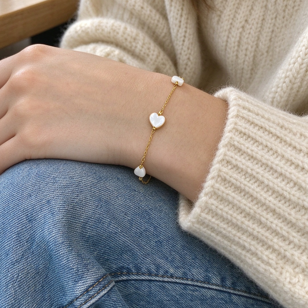 Heart Mother of Pearl Station Beaded Bracelet, 18K Gold Plated Stainless Steel, Fresh Light Luxury Women Wrist Jewelry - Image 4