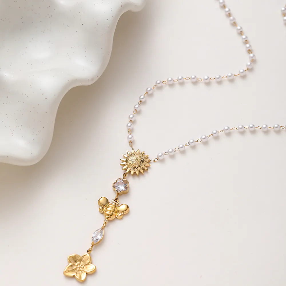 18K Gold Plated Floral Zirconia Pendant Faux Pearl Stainless Steel Necklace Dainty Chain Jewelry for Women Waterproof Gift - Image 4
