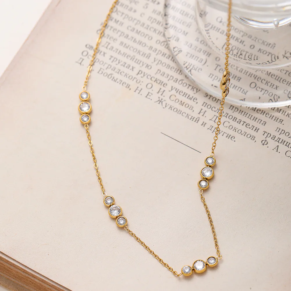 18K Gold Plated Stainless Steel Round Zircon Spliced Pendant Necklace Minimalist Dainty Clavicle Chain for Women - Image 4
