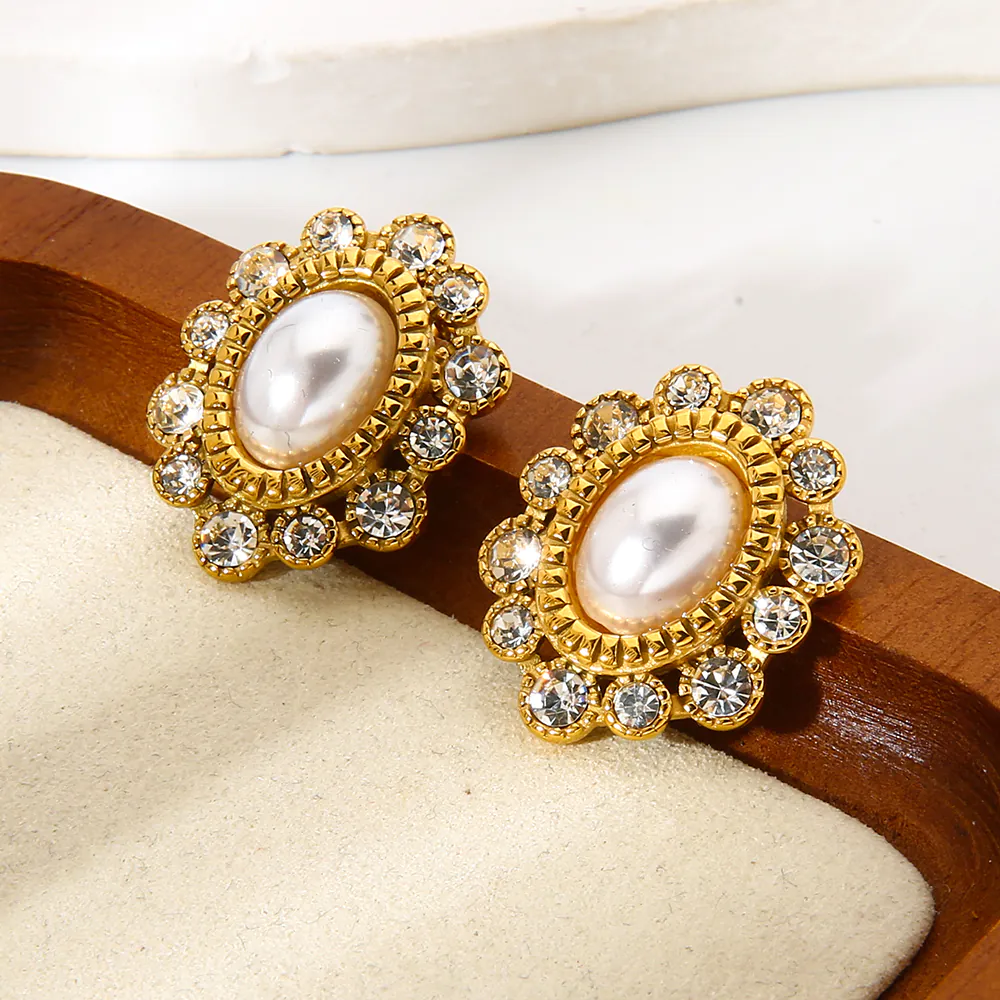 18K Gold-Plated Stainless Steel Rhinestone Imitation Pearl Flower Stud Earrings Vintage Luxury Elegant Earrings For Women - Image 6