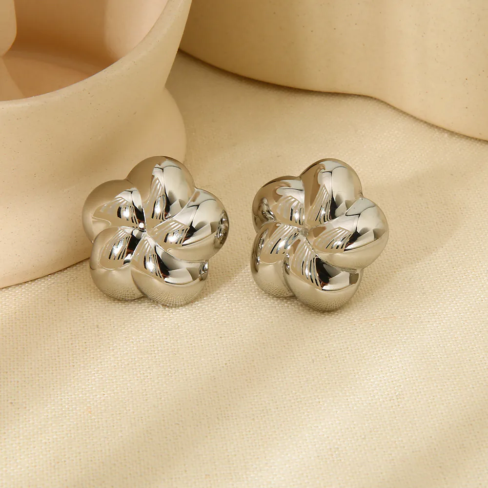 18K Gold Plated Waterproof Stainless Steel Stud Earrings, Ins Spiral Flower Niche Luxury Textured Ear Jewelry For Women Daily Wear - Image 4
