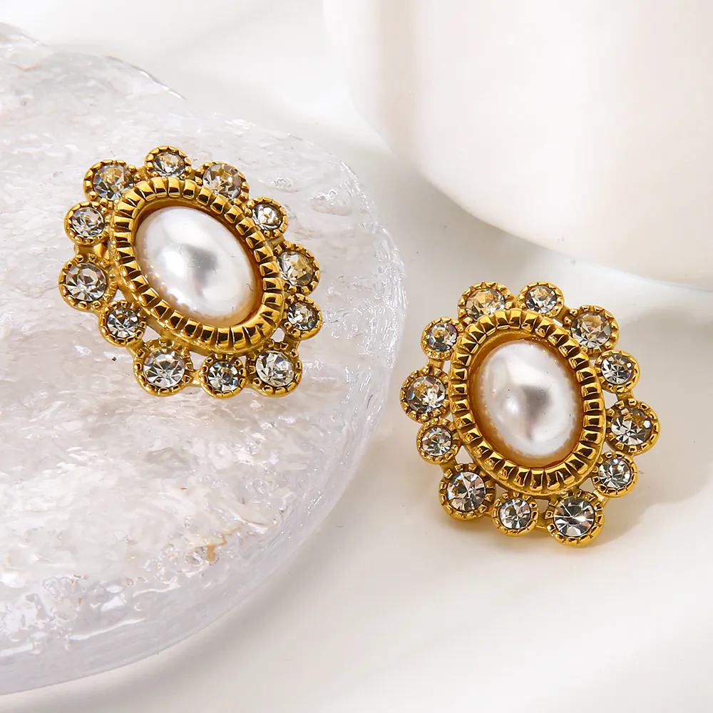 18K Gold-Plated Stainless Steel Rhinestone Imitation Pearl Flower Stud Earrings Vintage Luxury Elegant Earrings For Women - Image 5