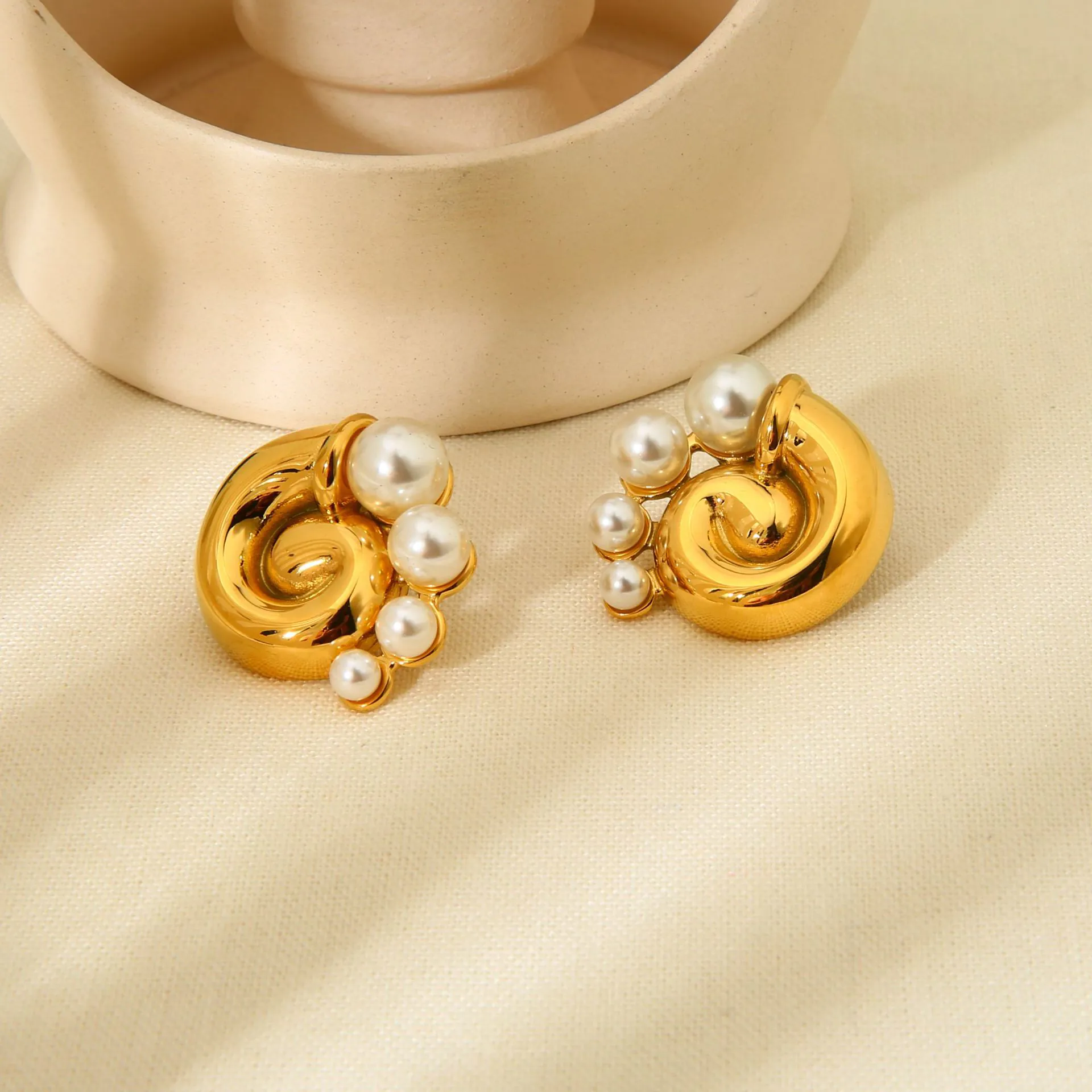 Ins Ocean Style 18K Gold Plated Waterproof Stainless Steel Jewelry Faux Pearl Conch Stud Earrings Pendant Necklace - Image 6