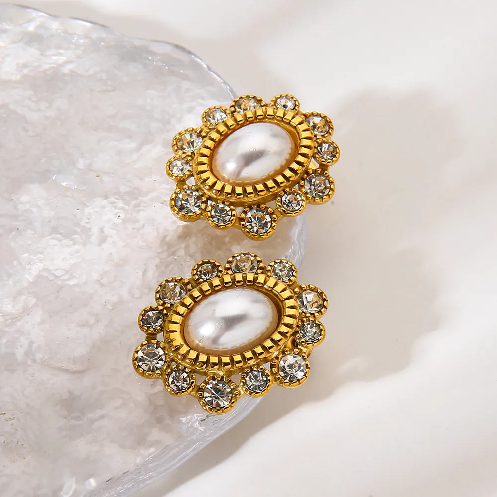 18K Gold-Plated Stainless Steel Rhinestone Imitation Pearl Flower Stud Earrings Vintage Luxury Elegant Earrings For Women - Image 7