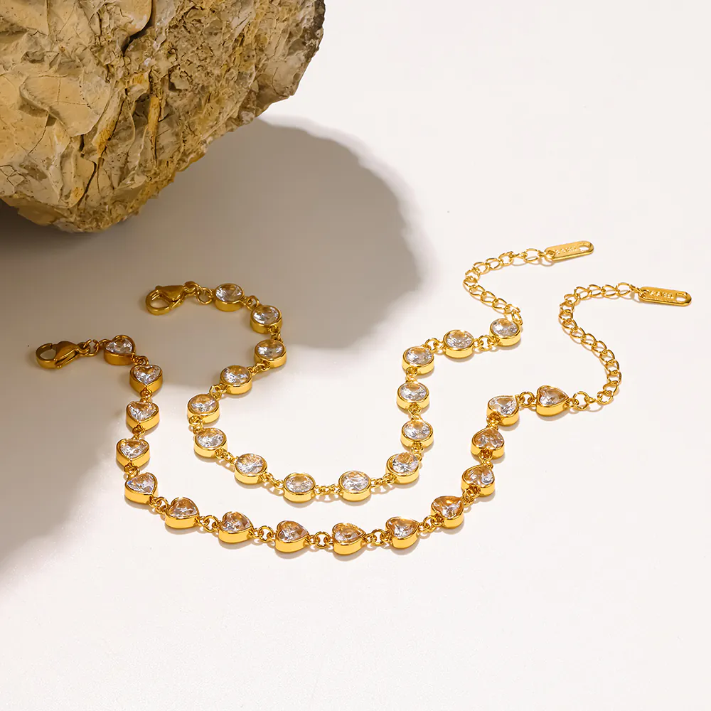 18K Gold‑Plated Stainless Steel Round & Heart Zircon Bracelet, Waterproof Dainty Luxury Hand Jewelry for Women  1. - Image 2