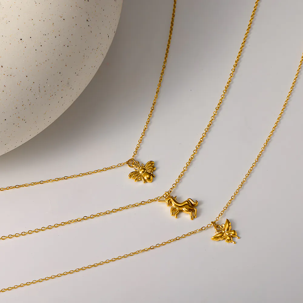 18K Gold‑Plated Stainless Steel Animal Pendant Necklace, Butterfly Unicorn Bee Dainty Clavicle Chain for Women - Image 3