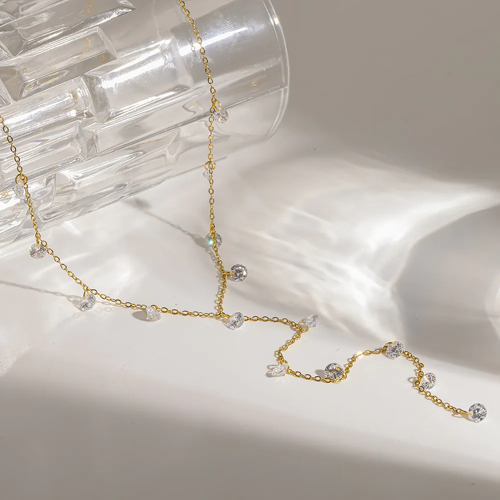 18K Gold‑Plated Stainless Steel Zircon Y‑Shape Tassel Necklace, Dainty Luxury Niche High‑End Neck Chain for Women - Image 3