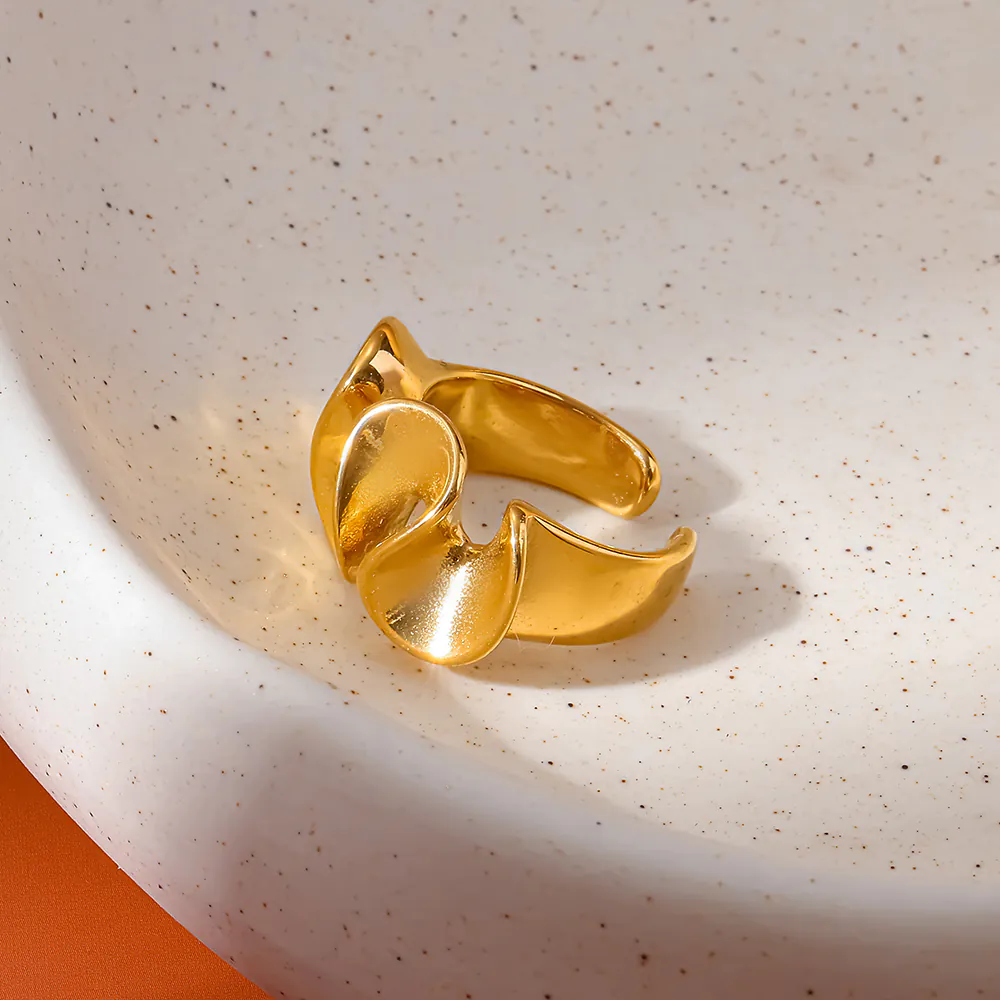 18K Gold‑Plated Stainless Steel Lotus Leaf Wave Open Ring, Irregular Textured Statement Finger Ring For Women - Image 5