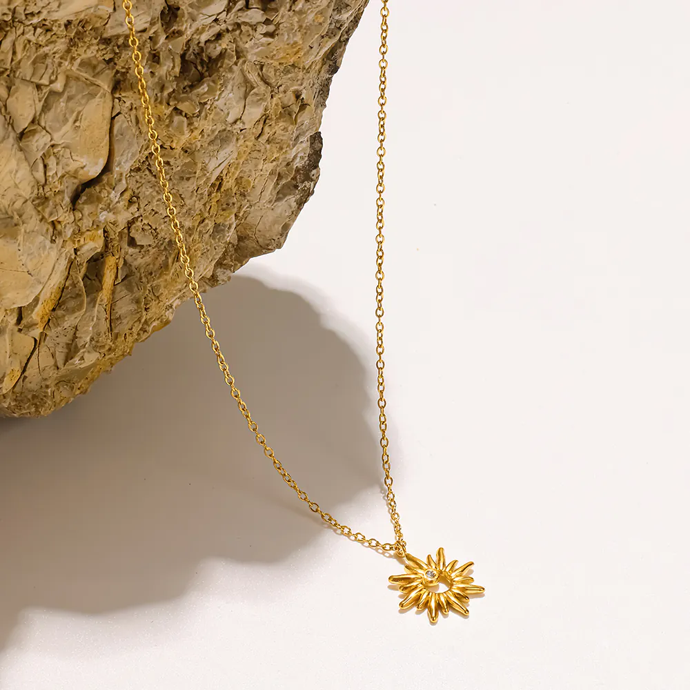 18K Gold-Plated Stainless Steel Sunflower Pendant Choker, Waterproof Dainty Minimalist Vintage Necklace For Women - Image 2